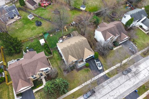 Tiny photo for 5221 Conifer Lane, Gurnee, IL 60031 (MLS # 12611085)
