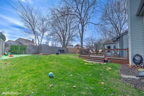 Tiny photo for 5221 Conifer Lane, Gurnee, IL 60031 (MLS # 12611085)