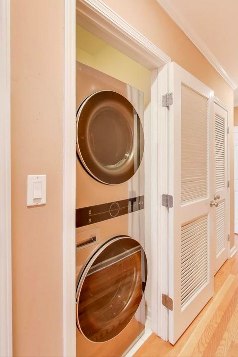 Tiny photo for 1425 W Victoria Street #3, Chicago, IL 60660 (MLS # 12488207)