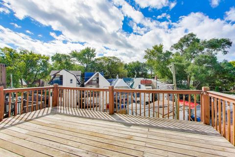 Tiny photo for 1425 W Victoria Street #3, Chicago, IL 60660 (MLS # 12488207)