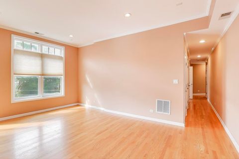 Tiny photo for 1425 W Victoria Street #3, Chicago, IL 60660 (MLS # 12488207)