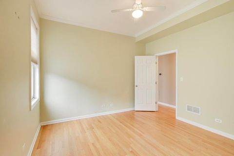 Tiny photo for 1425 W Victoria Street #3, Chicago, IL 60660 (MLS # 12488207)