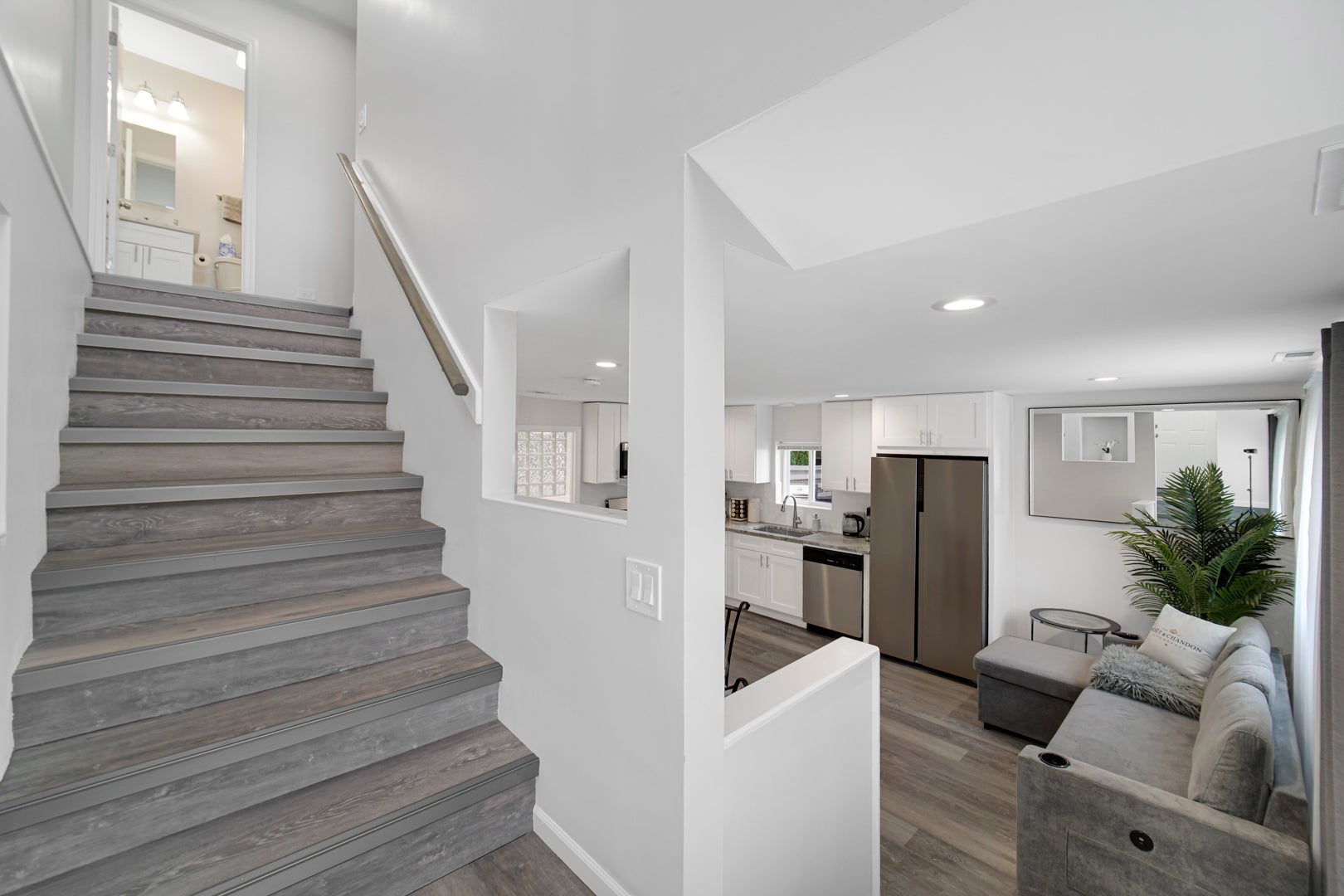 1846 Wesley Avenue 3