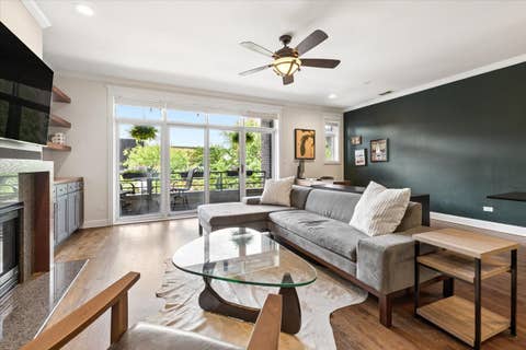 Tiny photo for 5055 N Clark Street #2S, Chicago, IL 60640 (MLS # 12733138)