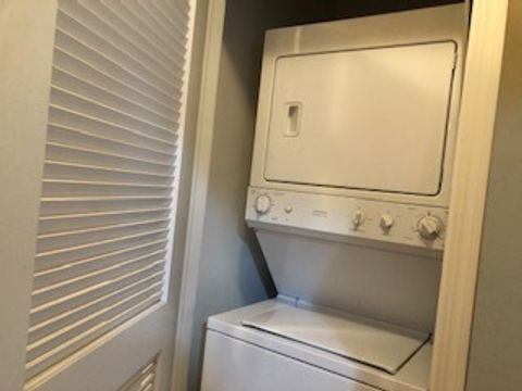Tiny photo for 343 E 25TH Place #18C, Chicago, IL 60616 (MLS # 12490367)