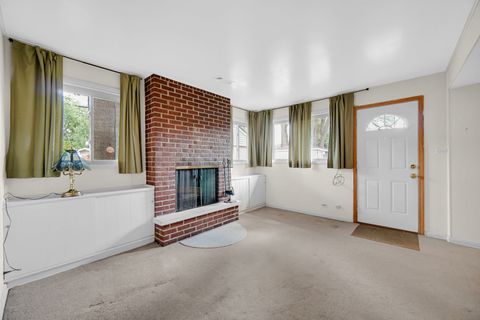 Tiny photo for 17913 Oakwood Avenue, Lansing, IL 60438 (MLS # 12553979)