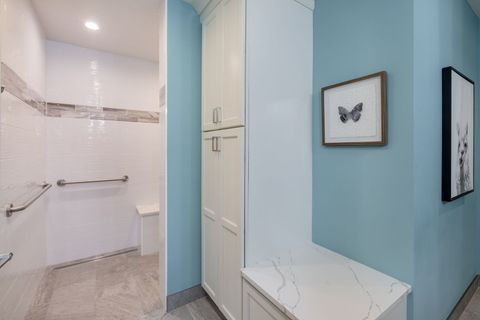 Tiny photo for 933 Wheaton Oaks Drive, Wheaton, IL 60187 (MLS # 12600429)