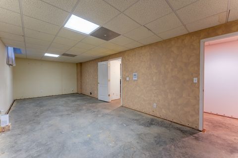 Tiny photo for 810 New Day Way, Marion, IL 62959 (MLS # 12588716)