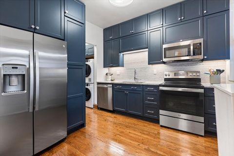 Tiny photo for 4176 N Clarendon Avenue #1N, Chicago, IL 60613 (MLS # 12595777)