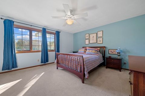 Tiny photo for 6641 Thomas Parkway, Rockford, IL 61114 (MLS # 12512237)