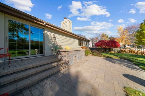 Tiny photo for 6641 Thomas Parkway, Rockford, IL 61114 (MLS # 12512237)