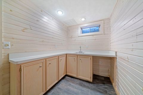 Tiny photo for 6641 Thomas Parkway, Rockford, IL 61114 (MLS # 12512237)