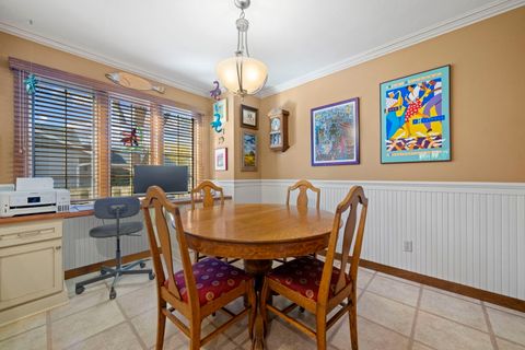 Tiny photo for 6641 Thomas Parkway, Rockford, IL 61114 (MLS # 12512237)