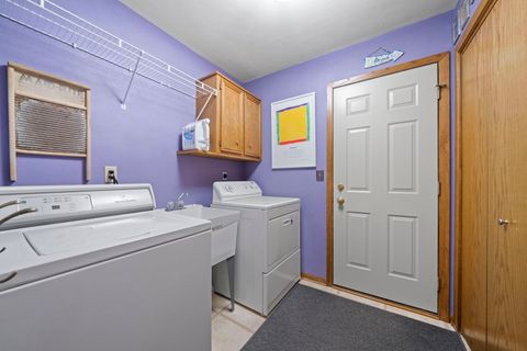 Tiny photo for 6641 Thomas Parkway, Rockford, IL 61114 (MLS # 12512237)