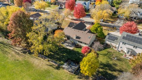 Tiny photo for 6641 Thomas Parkway, Rockford, IL 61114 (MLS # 12512237)