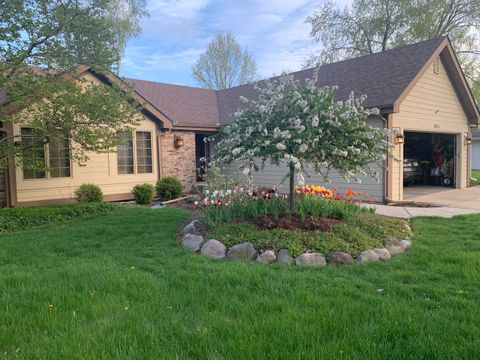 Tiny photo for 6641 Thomas Parkway, Rockford, IL 61114 (MLS # 12512237)