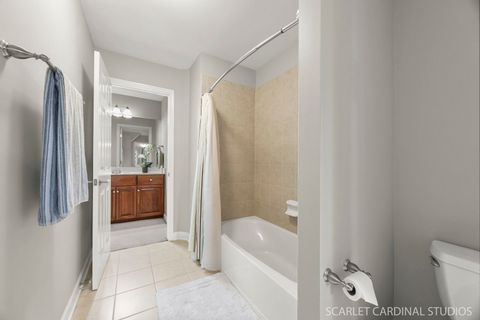 Tiny photo for 1017 Tartan Court, Wheaton, IL 60187 (MLS # 12511417)