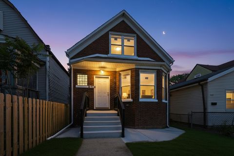 Photo of Chicago, IL 60621 (MLS # 12662566)