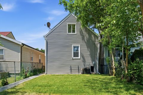 Tiny photo for 6833 S Aberdeen Street, Chicago, IL 60621 (MLS # 12662566)