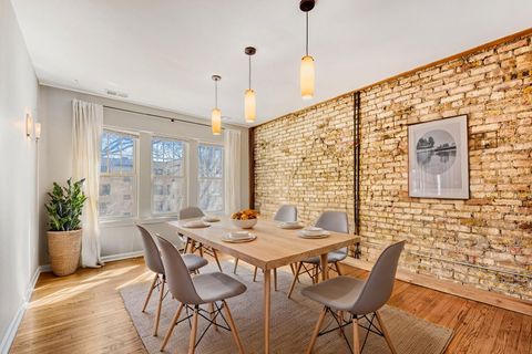 Tiny photo for 2033 W Fargo Avenue #2, Chicago, IL 60645 (MLS # 12600887)