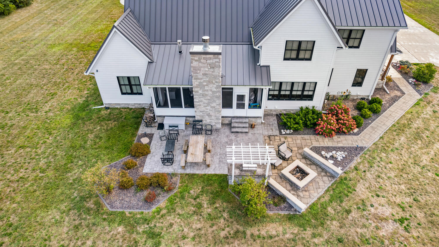 1335 County Road 2250 E