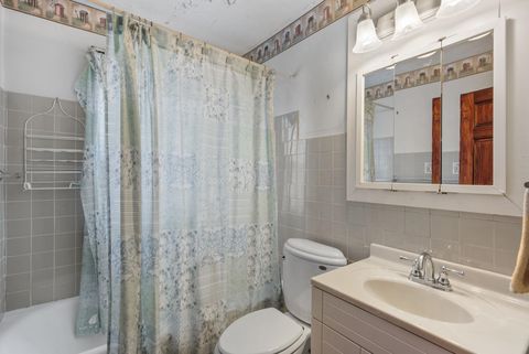 Tiny photo for 2334 5th Street, Moline, IL 61265 (MLS # 100000200)