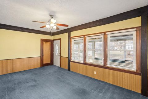 Tiny photo for 2334 5th Street, Moline, IL 61265 (MLS # 100000200)