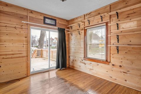 Tiny photo for 2334 5th Street, Moline, IL 61265 (MLS # 100000200)