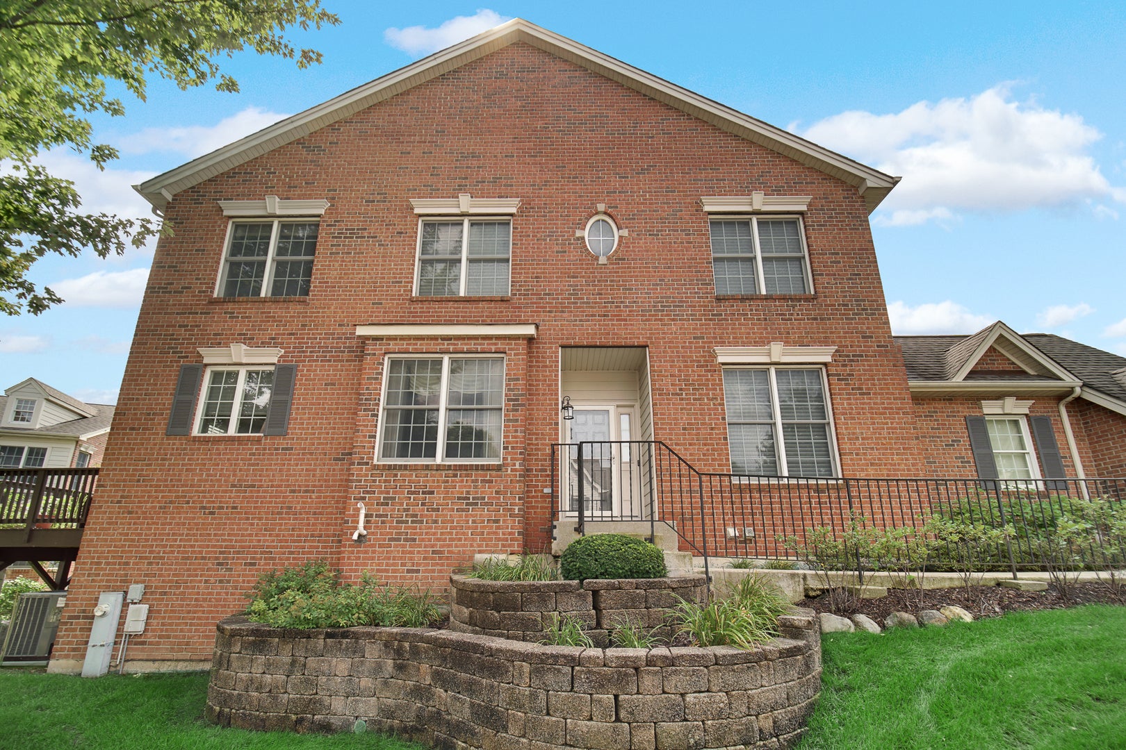 22 Red Tail Drive