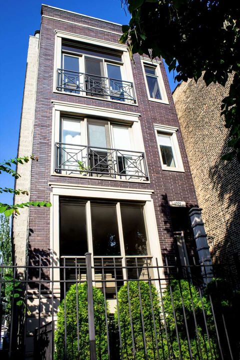 1022 N Marshfield Avenue 1 Chicago IL 60622