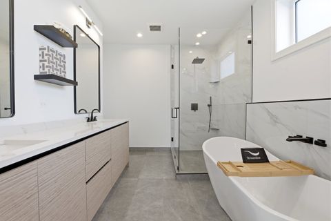 Tiny photo for 1325 N Artesian Avenue #3, Chicago, IL 60622 (MLS # 12578952)