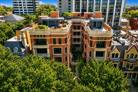Tiny photo for 1447 N Dearborn Street #1N, Chicago, IL 60610 (MLS # 12733434)