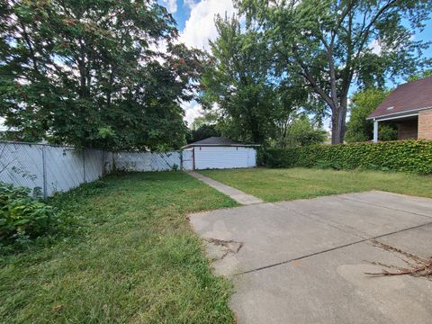 Tiny photo for 14216 S Michigan Avenue, Riverdale, IL 60827 (MLS # 12495343)
