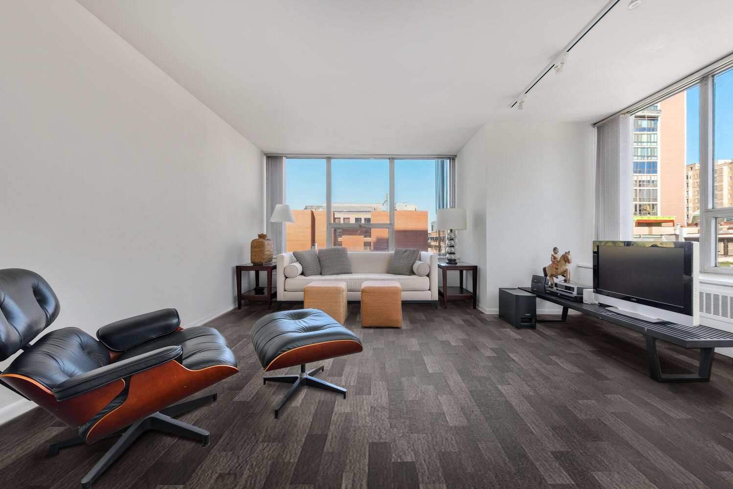 70 W Burton Place 503