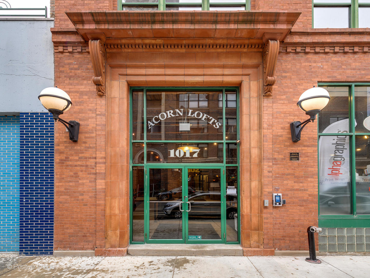 1017 W WASHINGTON Boulevard 6F