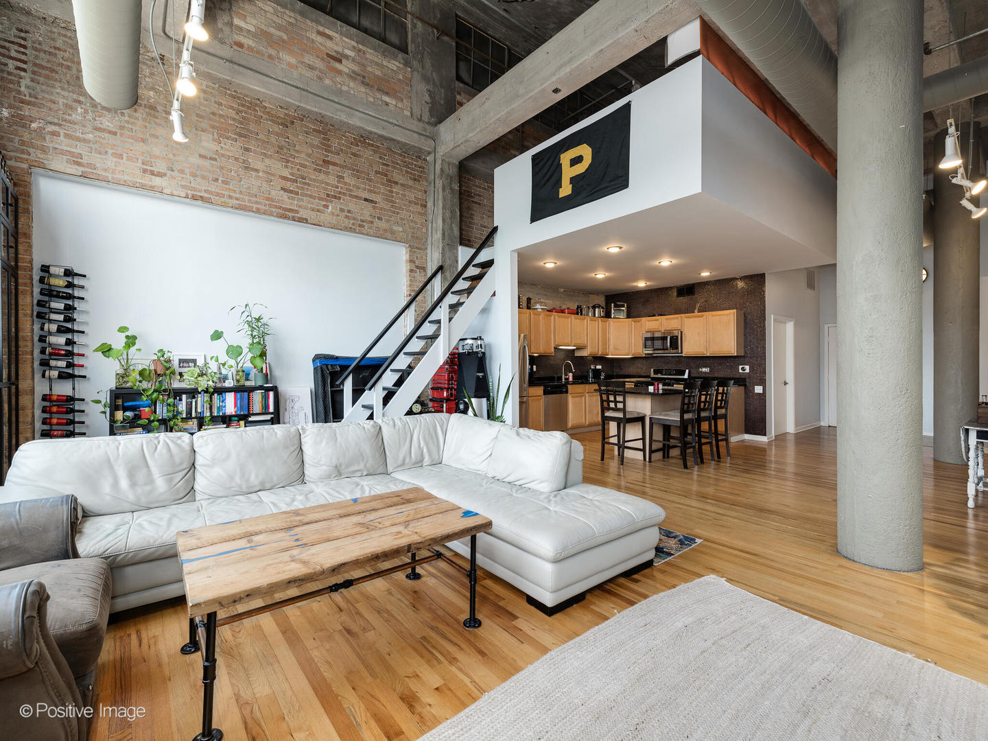 1017 W WASHINGTON Boulevard 6F