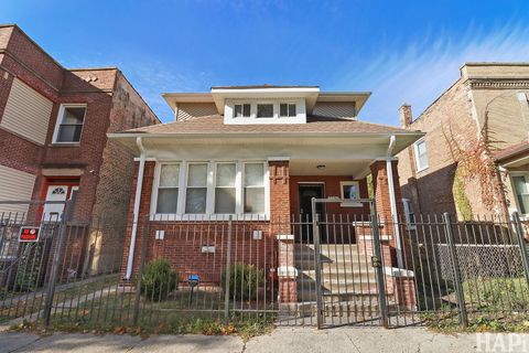 Photo of 7734 S Langley Avenue, Chicago, IL 60619 (MLS # 12471715)