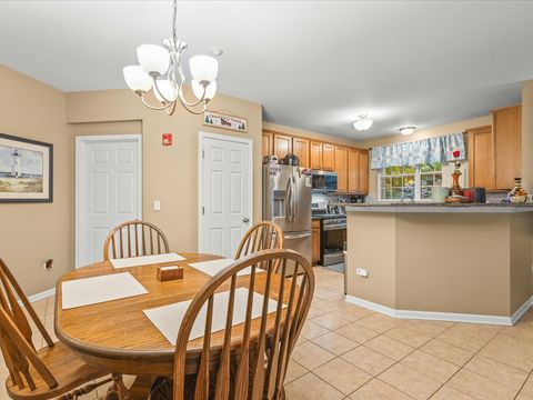 Tiny photo for 1969 Oxley Circle #1969, Naperville, IL 60563 (MLS # 12507369)