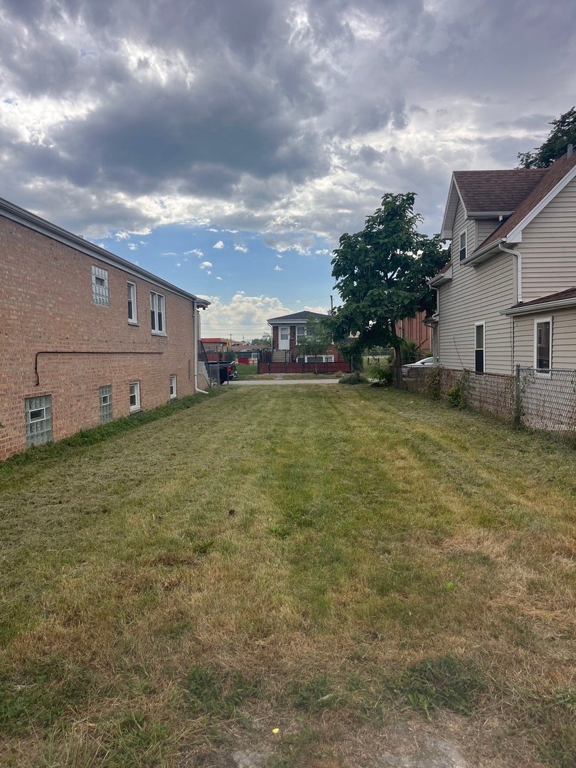 7506 W 64th Street