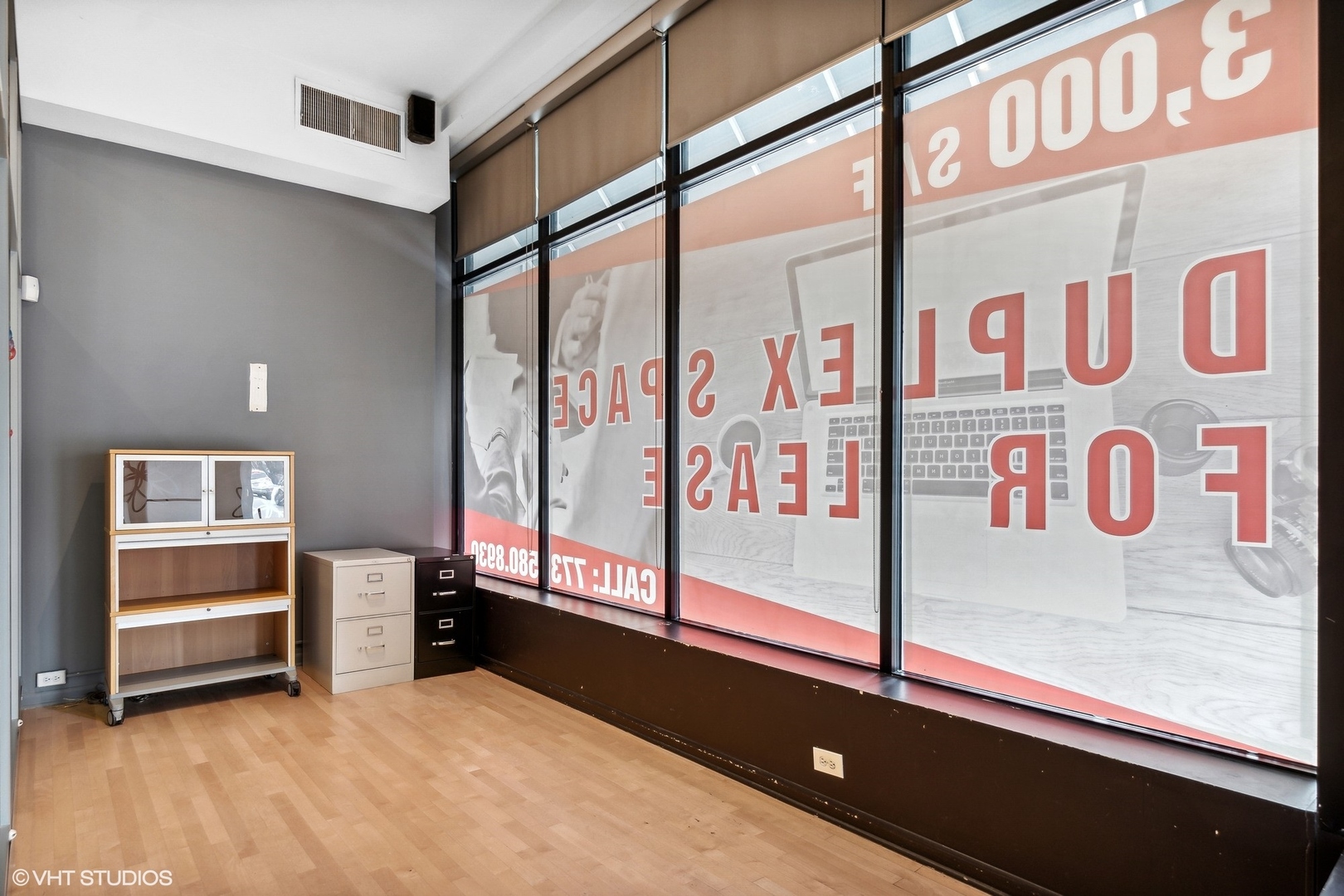 1543 N Larrabee Street