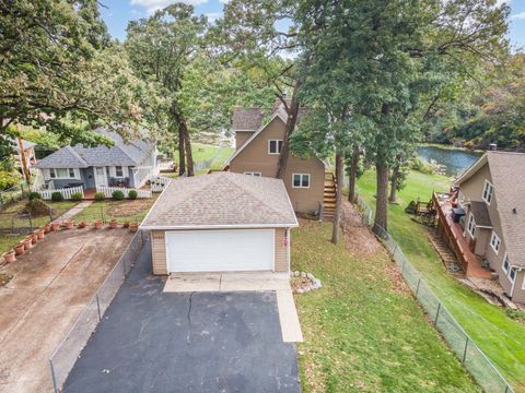 Photo of 24937 W Forest Drive, Lake Villa, IL 60046 (MLS # 12476149)