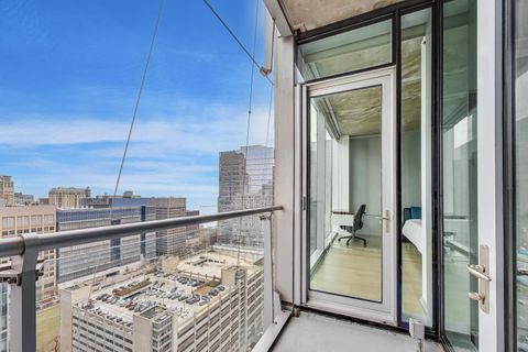 Tiny photo for 600 N FAIRBANKS Court #2803, Chicago, IL 60611 (MLS # 12604543)