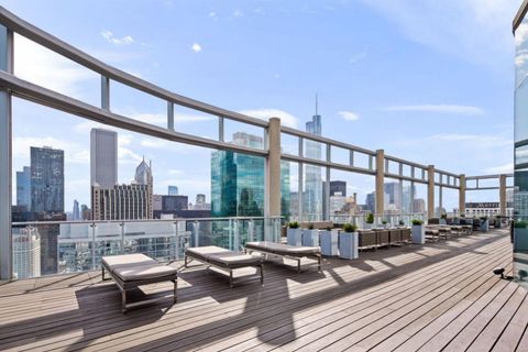 Tiny photo for 600 N FAIRBANKS Court #2803, Chicago, IL 60611 (MLS # 12604543)