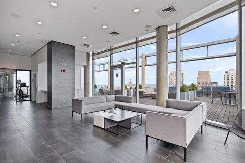 Tiny photo for 600 N FAIRBANKS Court #2803, Chicago, IL 60611 (MLS # 12604543)