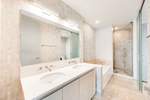 Tiny photo for 600 N FAIRBANKS Court #2803, Chicago, IL 60611 (MLS # 12604543)