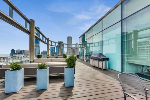 Tiny photo for 600 N FAIRBANKS Court #2803, Chicago, IL 60611 (MLS # 12604543)