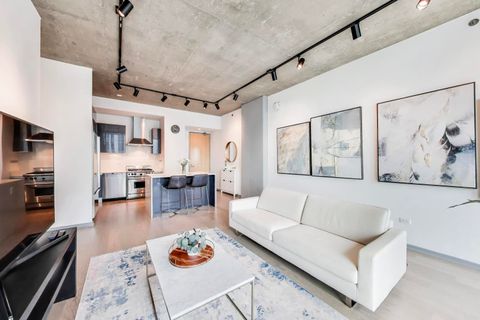 Tiny photo for 600 N FAIRBANKS Court #2803, Chicago, IL 60611 (MLS # 12604543)