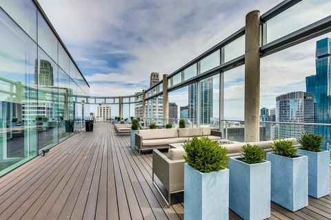 Tiny photo for 600 N FAIRBANKS Court #2803, Chicago, IL 60611 (MLS # 12604543)