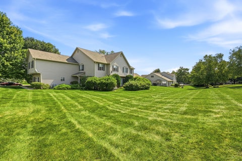 Photo of 2051 Village View Drive, Yorkville, IL 60560 (MLS # 12761273)