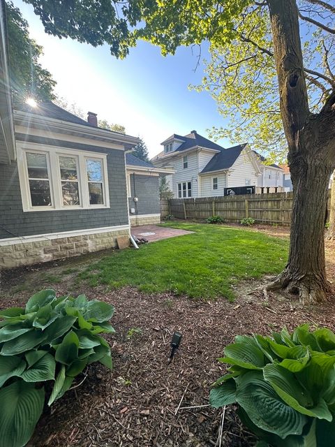Tiny photo for 1307 S Main Street, Bloomington, IL 61701 (MLS # 12629920)